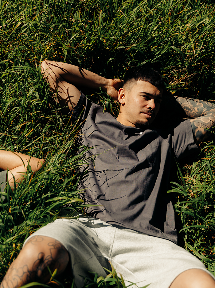 Calm Track Tee - Concrete