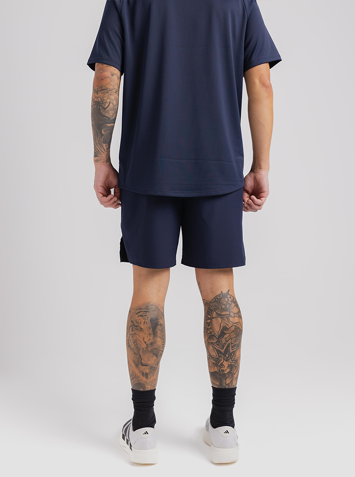 Performance Short 7" in Navy